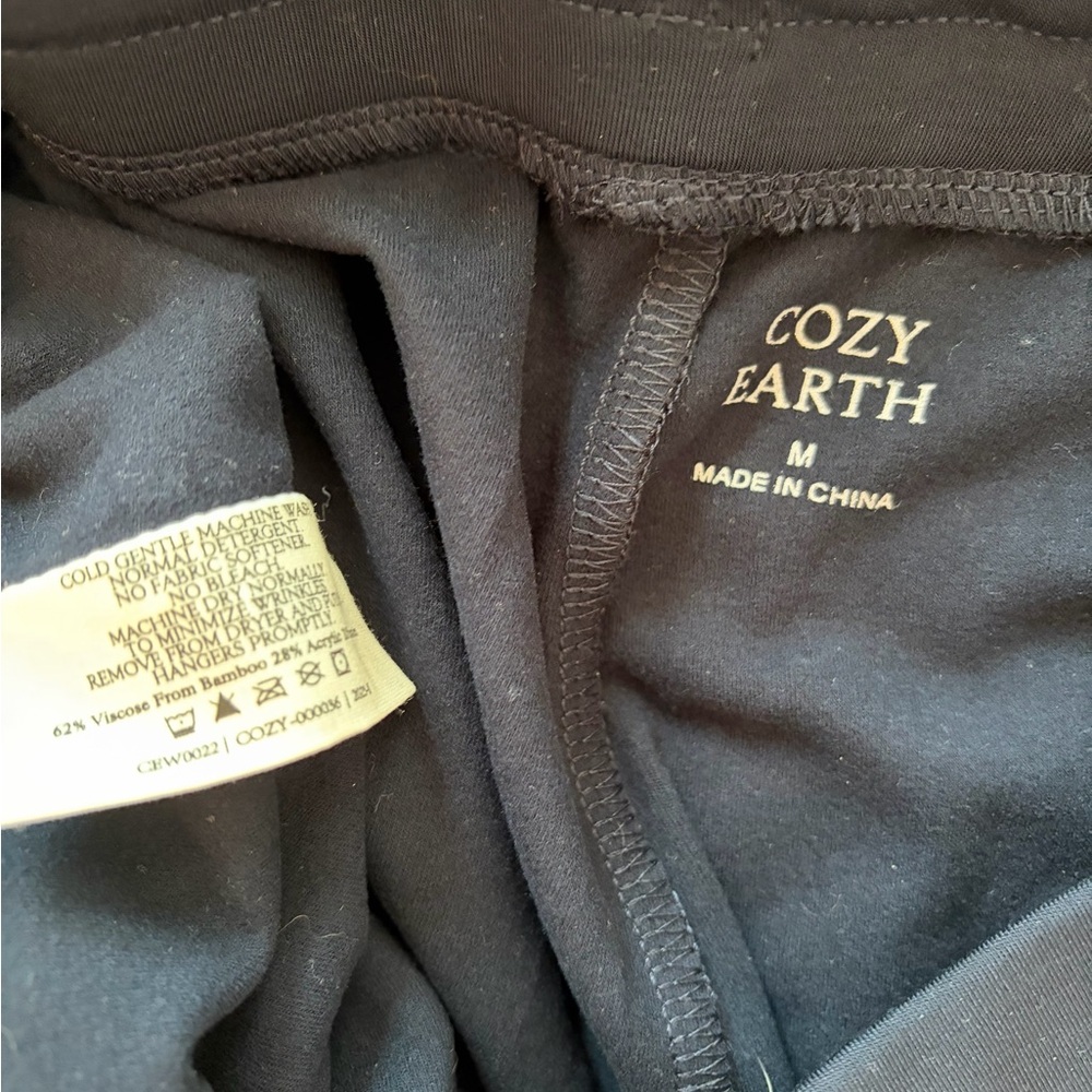 NWOT Cozy Earth Bamboo Women’s Blue Drawstring Shorts - Picture 3 of 4